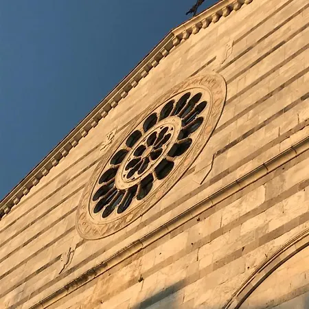 Apartament Valentino In San Francesco Lukka